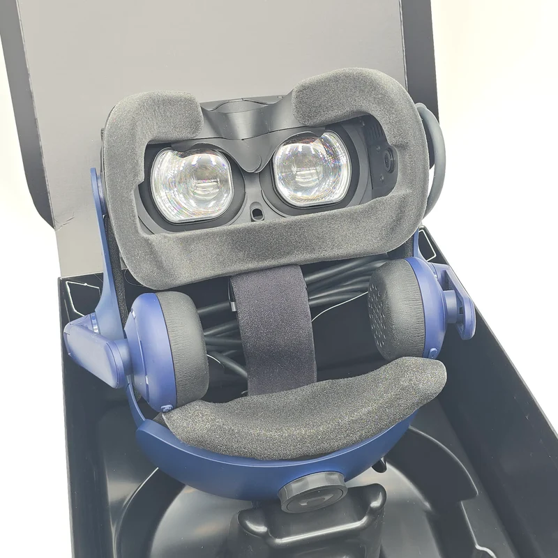 HTC Vive Pro 2, Virtual Reality VR Gaming Headset