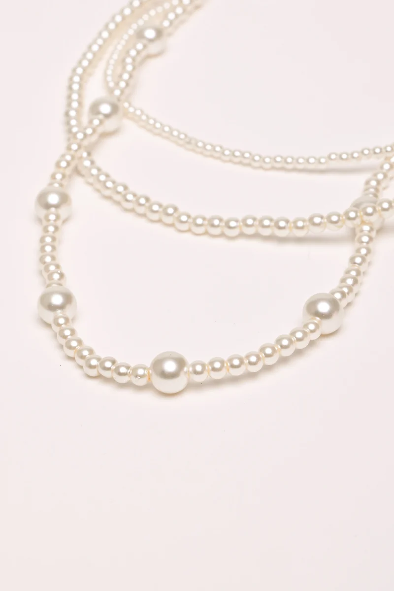 Collana a triplo filo con perline
