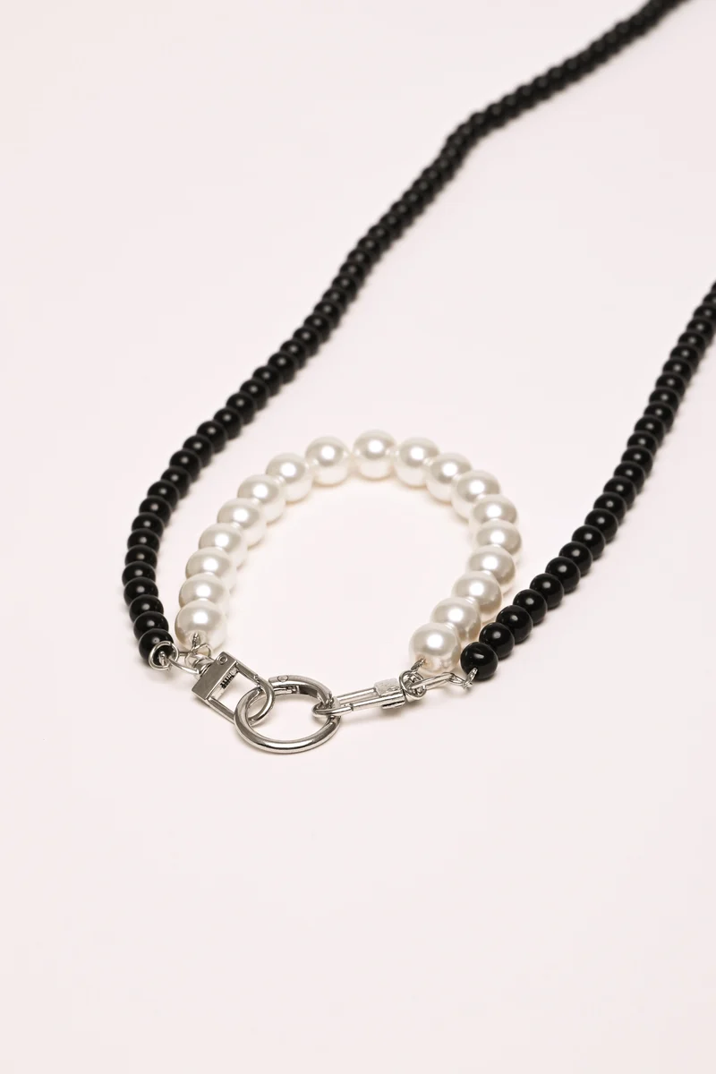 Collana porta-badge con perline