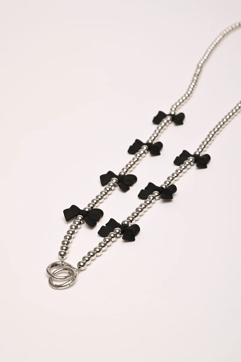 Collana porta-badge con fiocchi