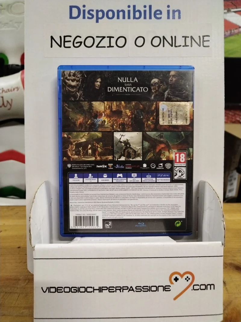 LA TERA DI MEZZO L'OMBRA DELLA GUERA PS4 (versione italiana)(usato)