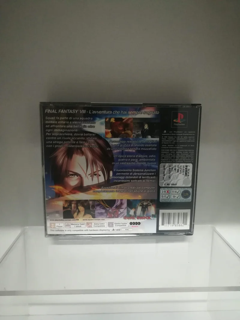 FINAL FANTASY VIII PS1 (italiano)(usato garantito)(provato su ps3)