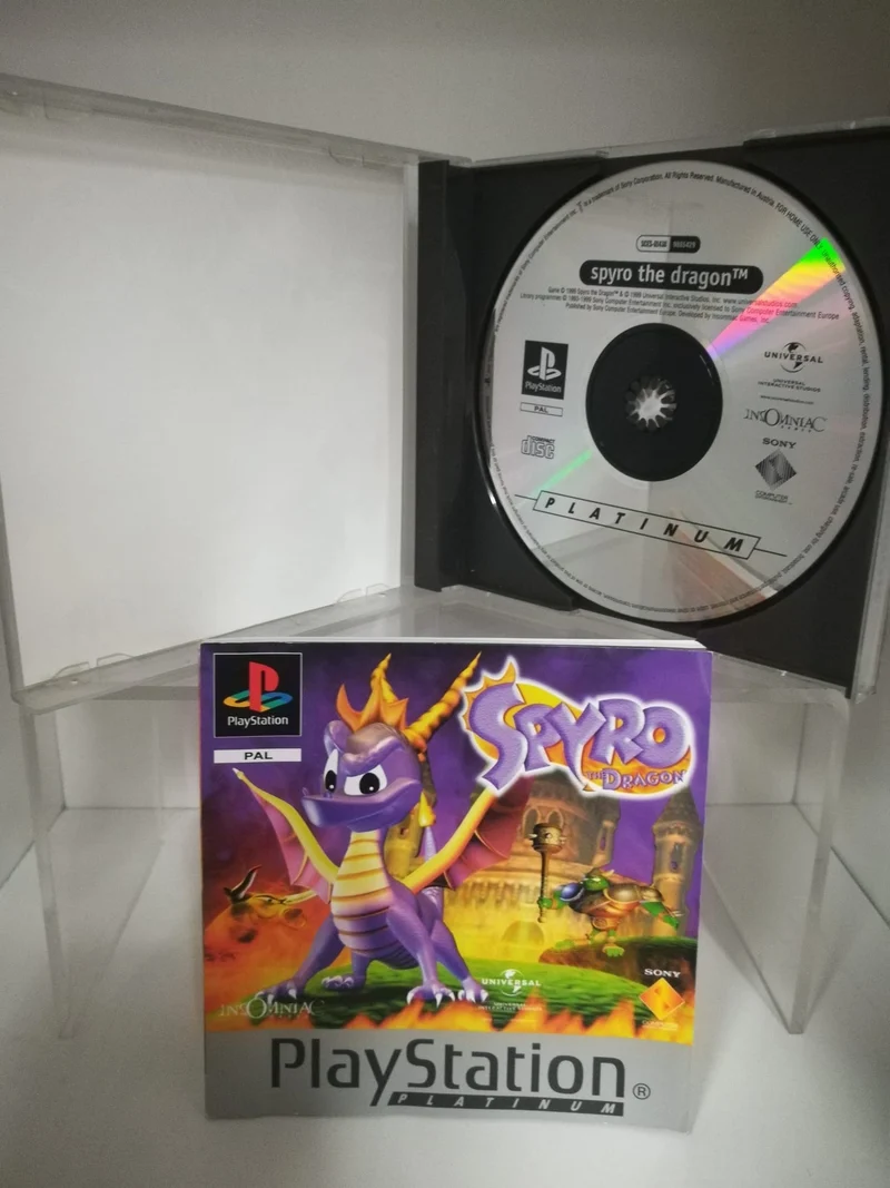 SPYRO THE DRAGON PS1 (versione europea)(usato garantito)