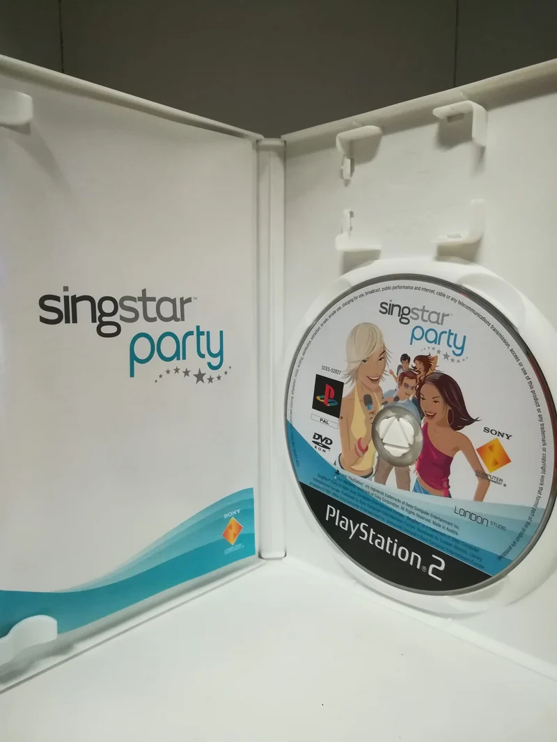 SING STAR PARTY PS2 (usato garantito)
