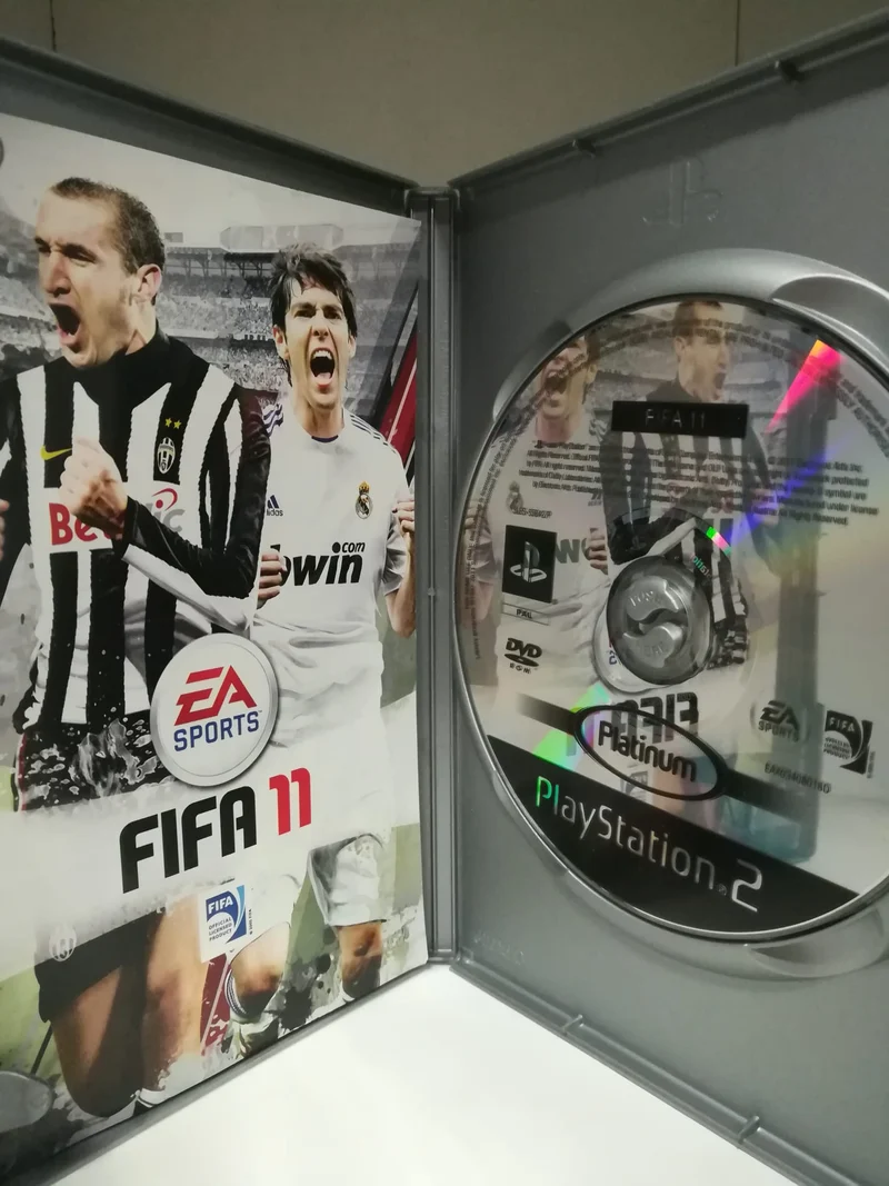 FIFA 11 PS2 (usato garantito)