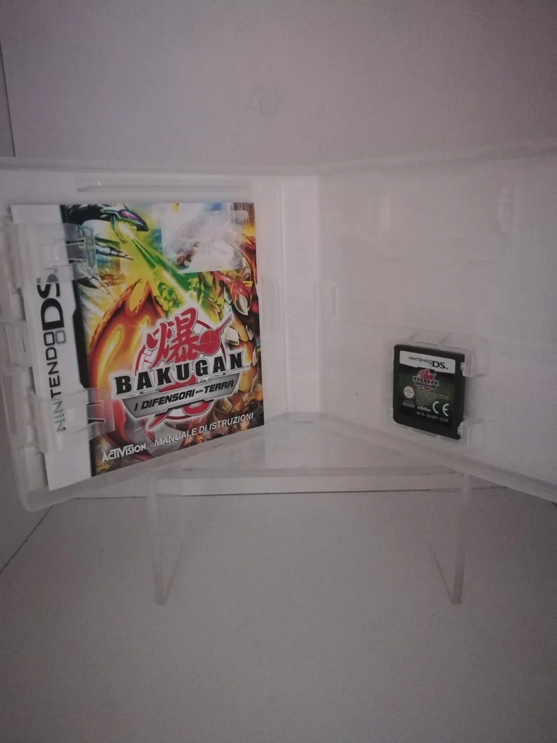 BAKUGAN I DIFENSORI DELLA TERRA NINTENDO DS (usato garantito)(in italiano)