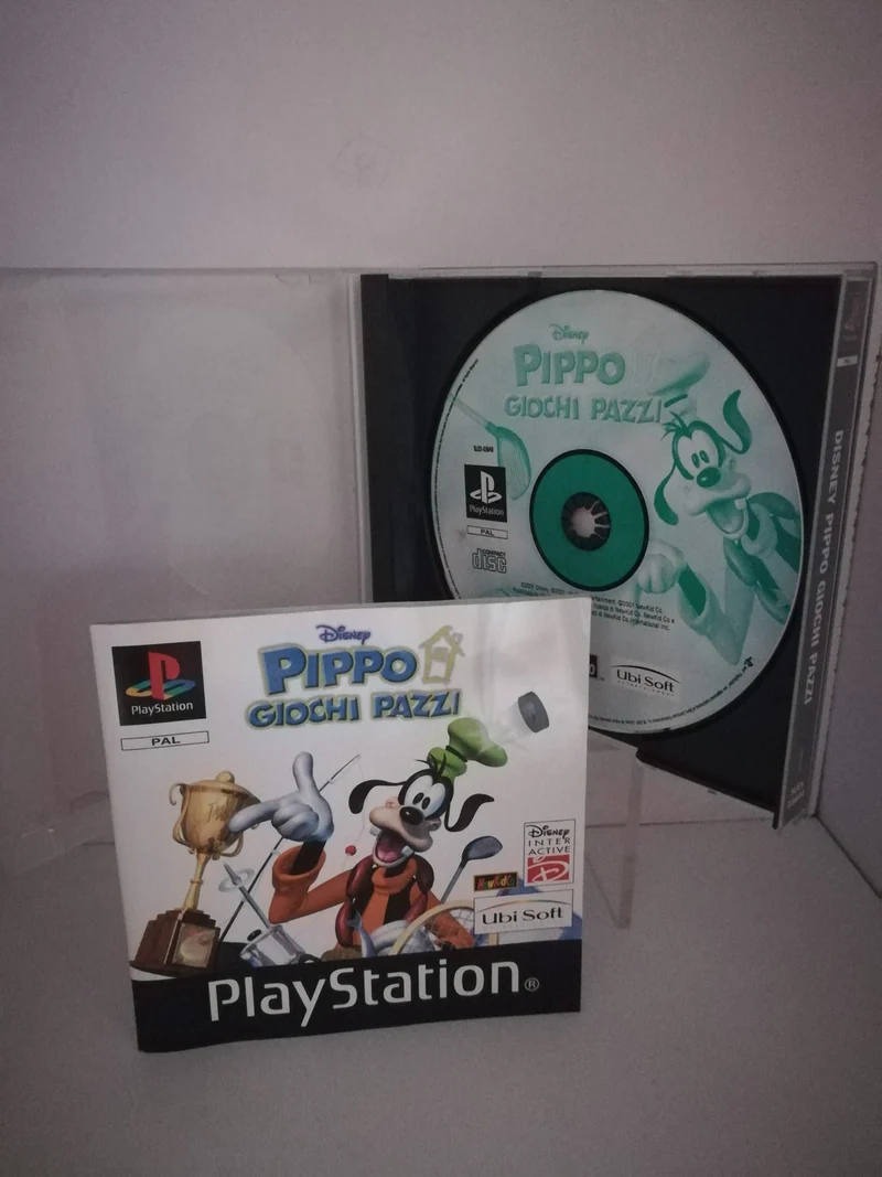 PIPPO GIOCHI PAZZI DISNEY PS1 (usato garantito)(manca la prima copertina)