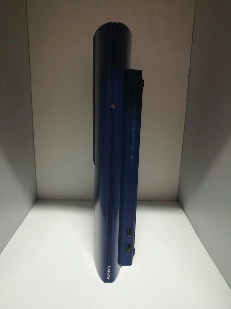CONSOL PS3 SUPER SLIM BLU 60 GB (usato garantito)(con 2 controller)(senza scatola)