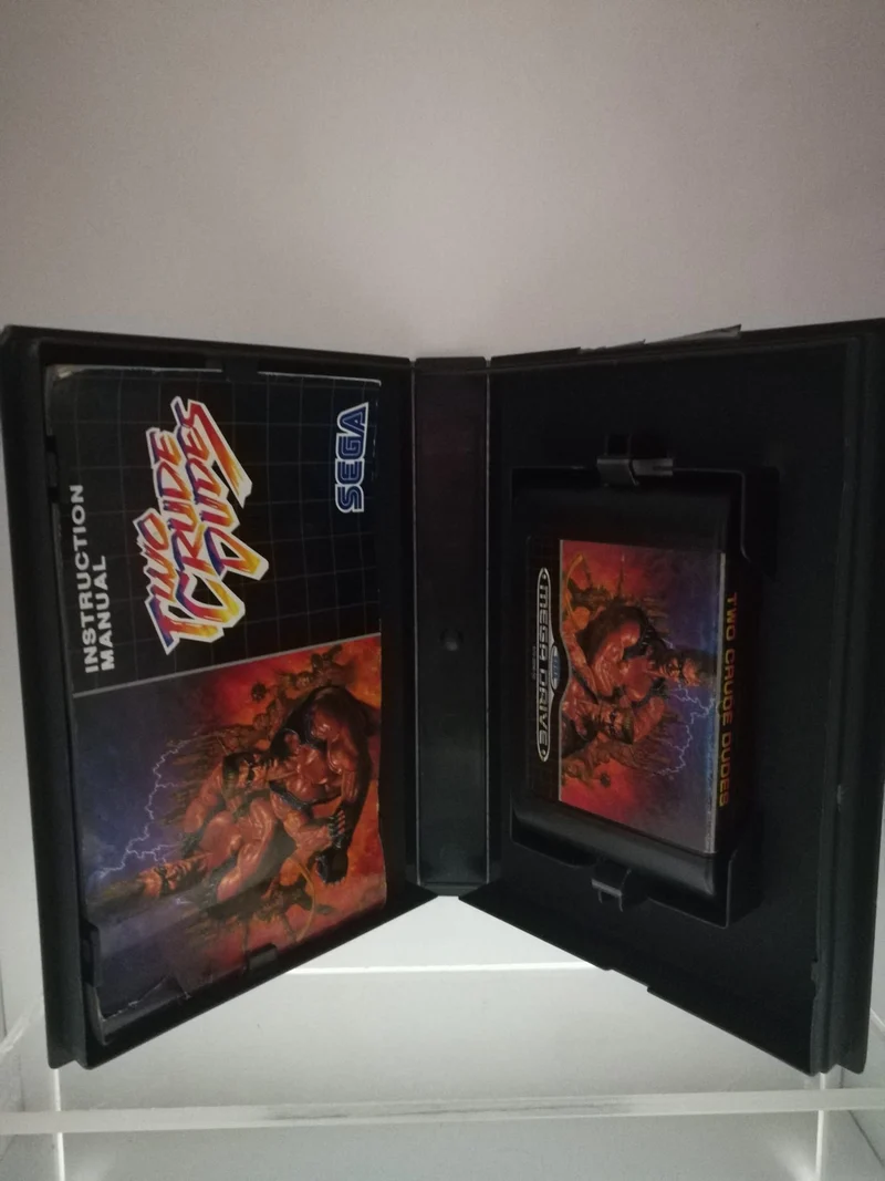 TWO CRUDE DUDES SEGA MEGA DRIVE - MOLTO RARO - (usato garantito)