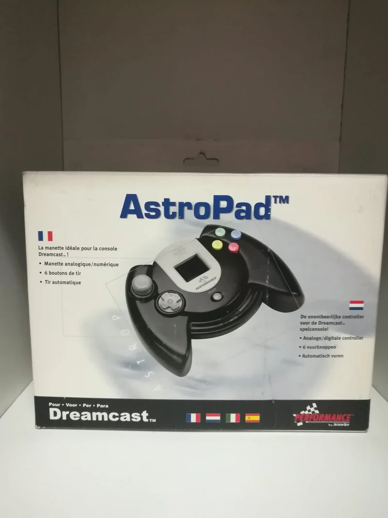 CONTROLLER- DREAMCAST- ASTRO PAD -PERFORMANCE by INTERACT