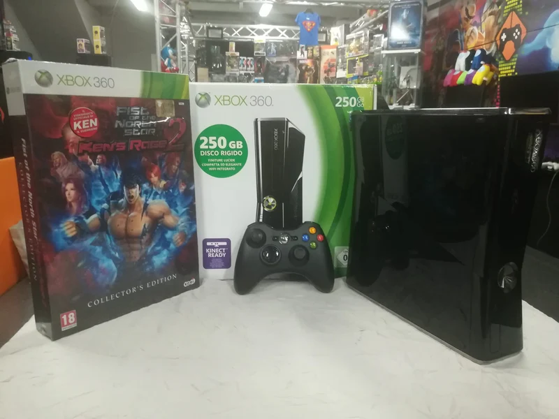 XBOX 360 250 GB +GIOCO DI KEN (console usata )(gioco nuovo)