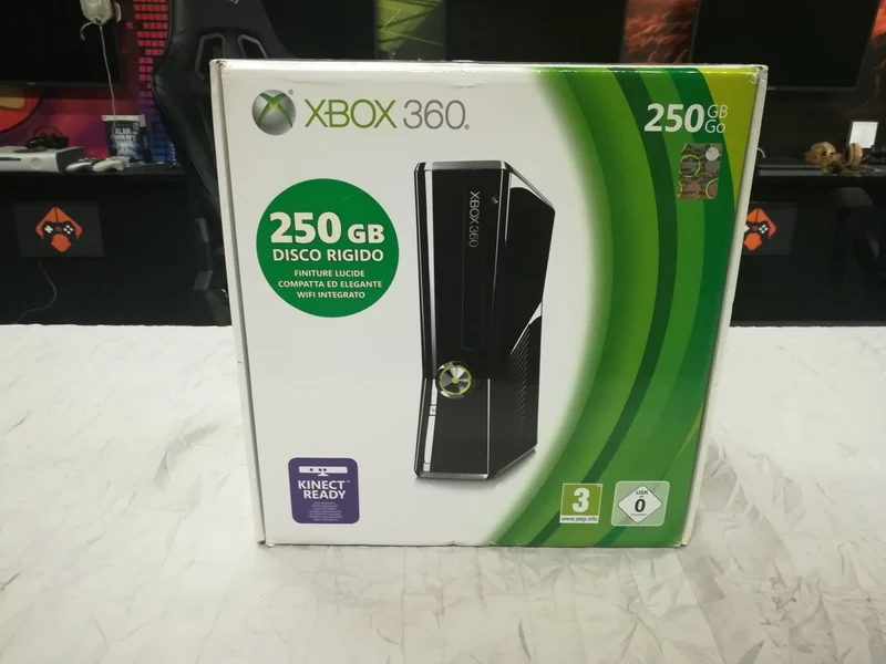 XBOX 360 250 GB +GIOCO DI KEN (console usata )(gioco nuovo)