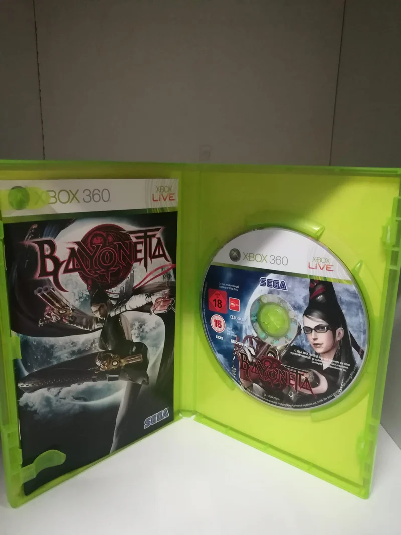 BAYONETTA XBOX 360 (versione italiana)(usato garantito)