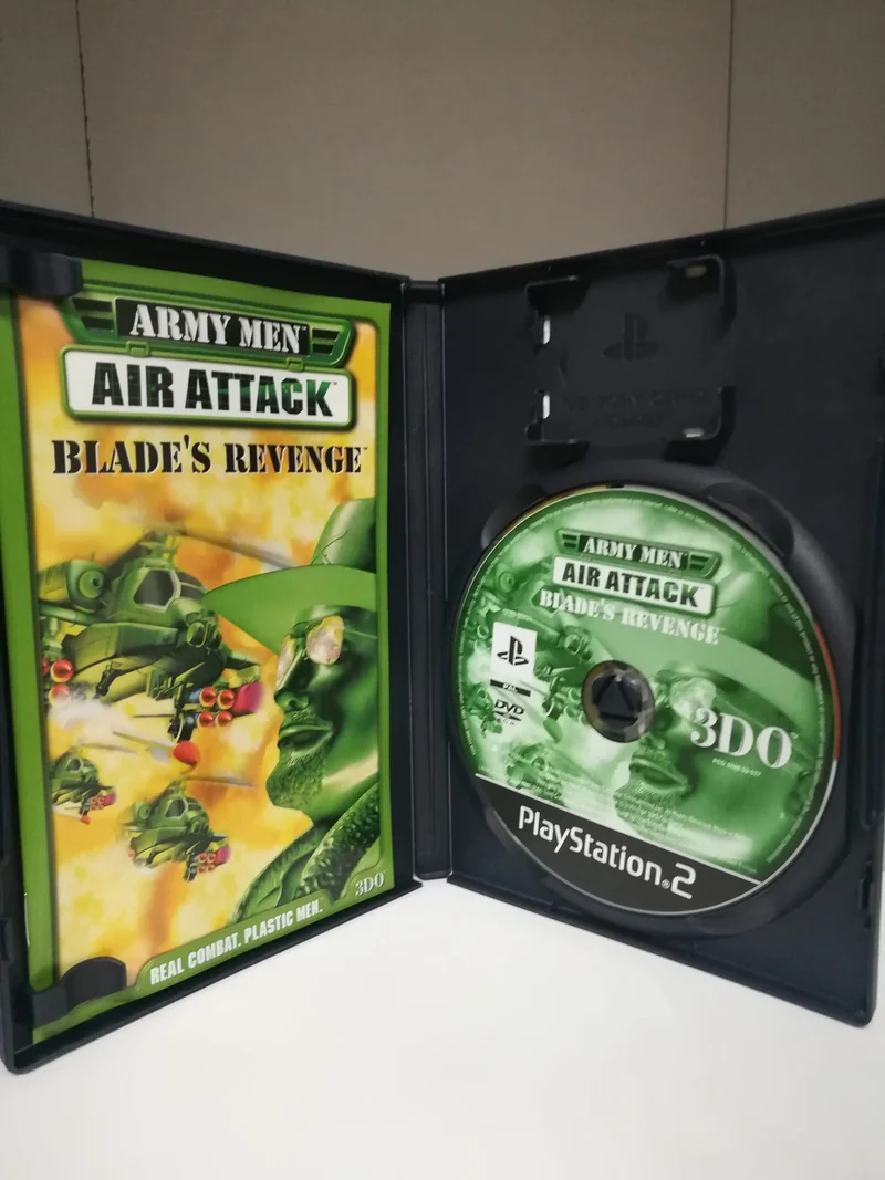 ARMY MEN AIR ATTACK BLADE'S REVENGE PS2 (versione italiana)(usato garantito)