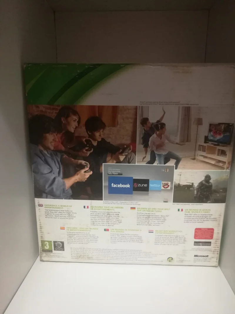 XBOX 360 SLIM NERO OPACO 250 GB/GO (usato garantito)(completa di tutto)