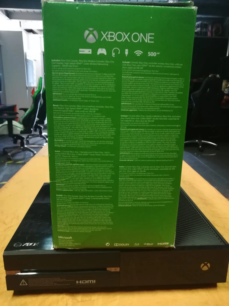 CONSOLE XBOX ONE (usato garantito)(completa di tutto + pila ORB)