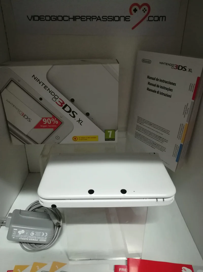 CONSOLE 3DS XL NINTENDO WHITE + CARICA BATTERIA ORIGINALE (usato garantito)