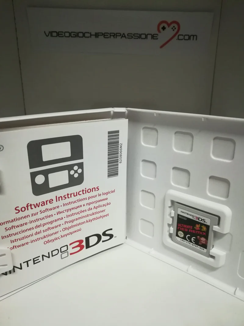 ULTIMATE NES REMIX NINTENDO 3DS (usato garantito)(versione italiana)