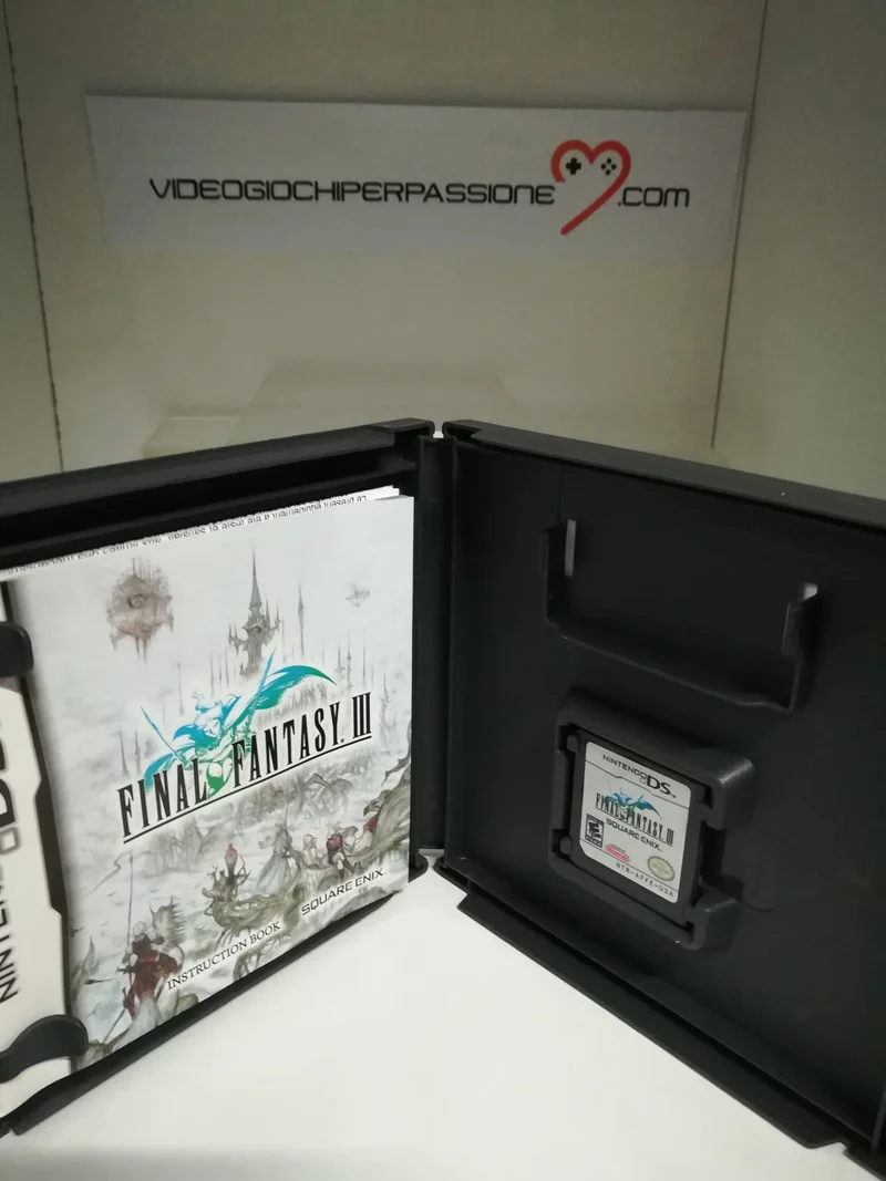 FINAL FANTASY III NINTANDO DS (usato garantito)