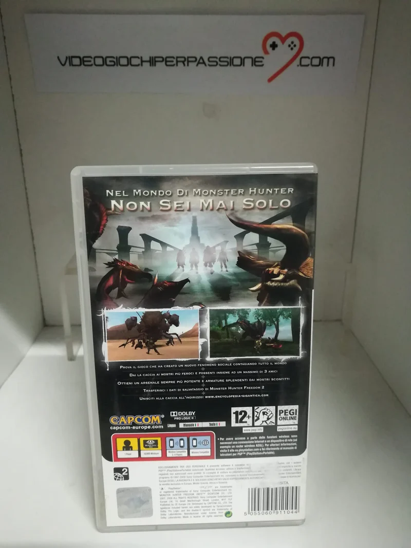 MONSTER HUNTER FREEDOM UNITE PSP (versione italiana)(usato)