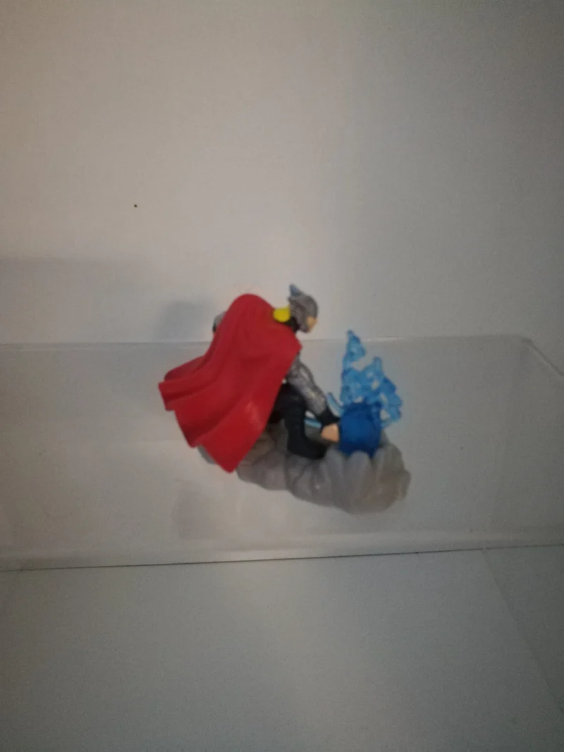 MARVEL MINI FIGURE THOR (6cm)