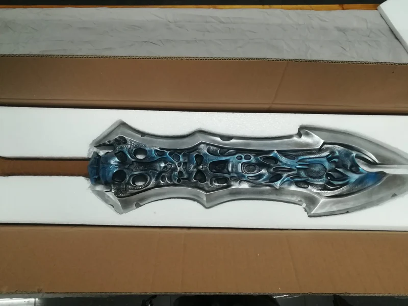 Replica della Spada "Chaoseater" del Videogioco Darksiders 96 cm Acciaio