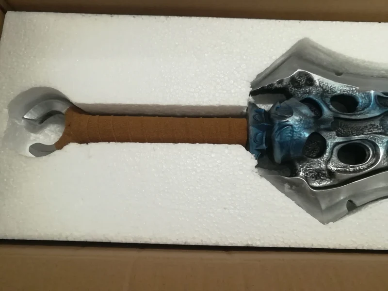 Replica della Spada "Chaoseater" del Videogioco Darksiders 96 cm Acciaio
