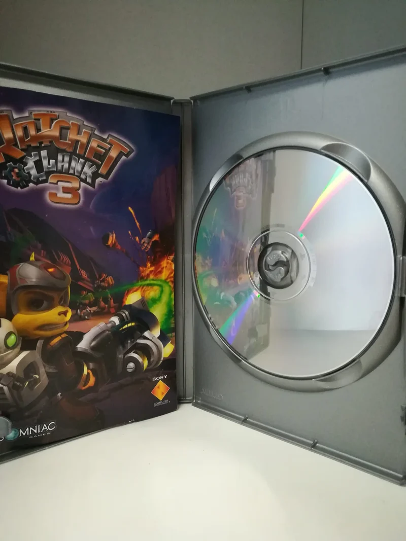 RATCHET E CLANK 3 PS2 (usato)(versione italiana)