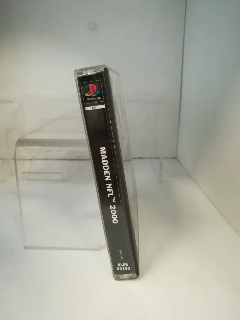 MADDEN NFL 2000 PS1 (usato garantito)
