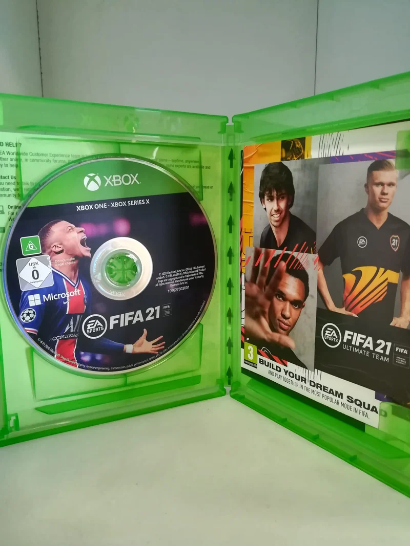 FIFA 21 XBOX SERIE X (usato garantito)