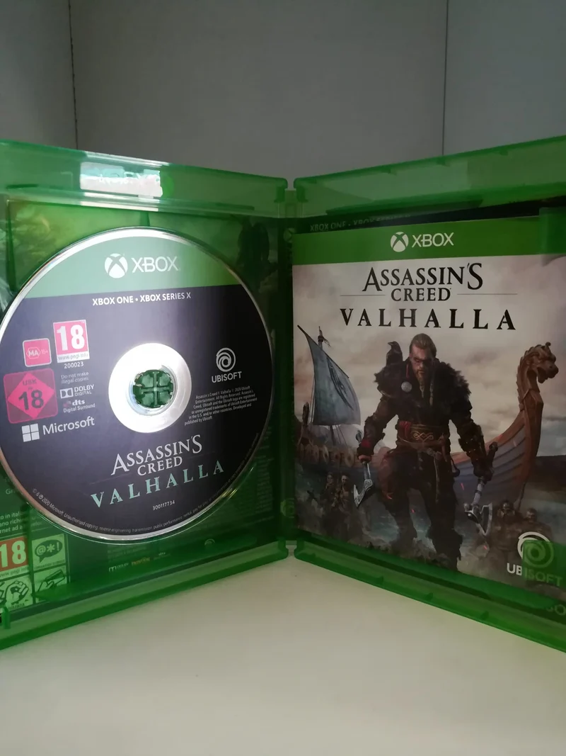 ASSASSIN'S CREED VALHALLA XBOX SERIE X (usato garantito)(versione italiana)
