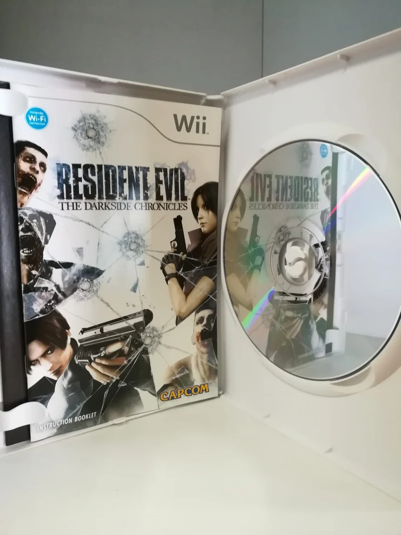 RESIDENT EVIL THE DARKSIDE CHRONICLES NINTENDO WII (usato garantito)