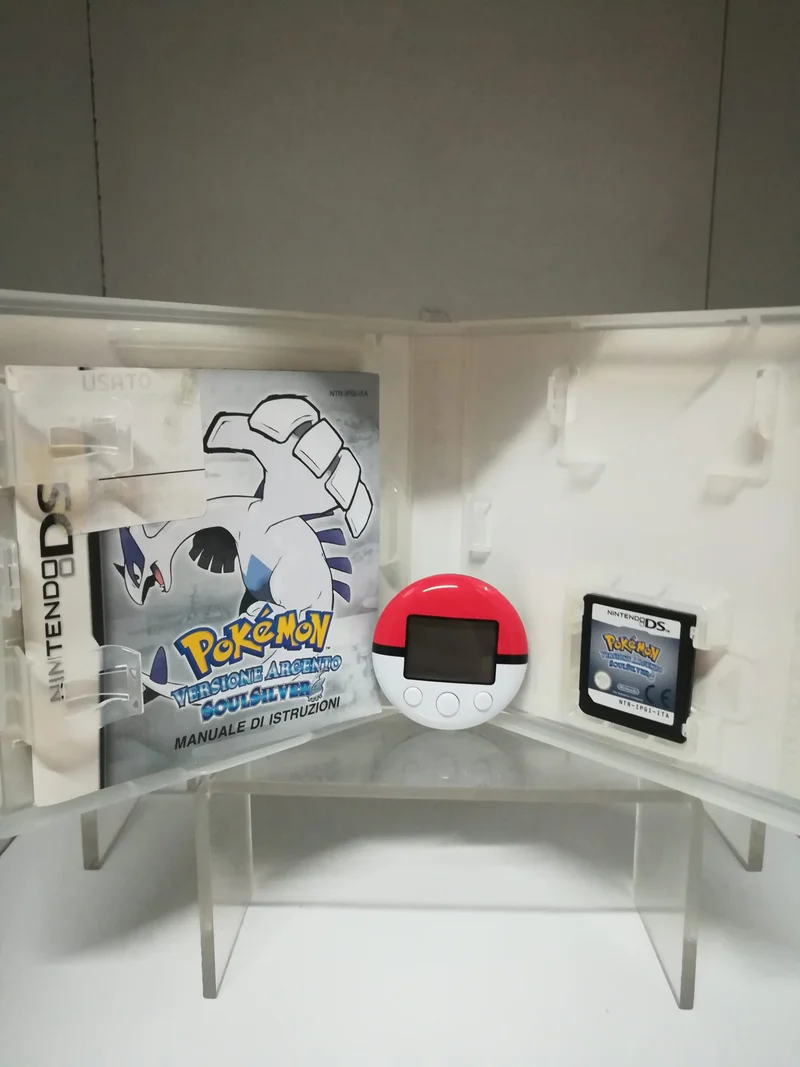 POKEMON VERSIONE ARGENTO SOUL SILVER NINTENDO DS (usato garantito)(versione italiana)
