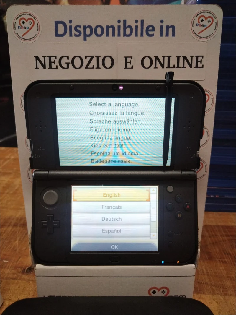 New Nintendo 3DS XL Console Nera Metallico- Completa + Caricatore (usato garantito)