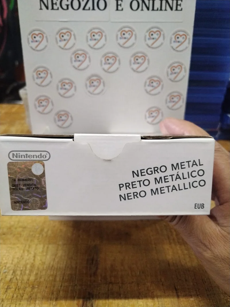 New Nintendo 3DS XL Console Nera Metallico- Completa + Caricatore (usato garantito)