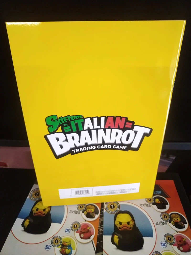 Album Raccoglitore Skifidol Brainrot Allucinazione Cosmica Nuovo