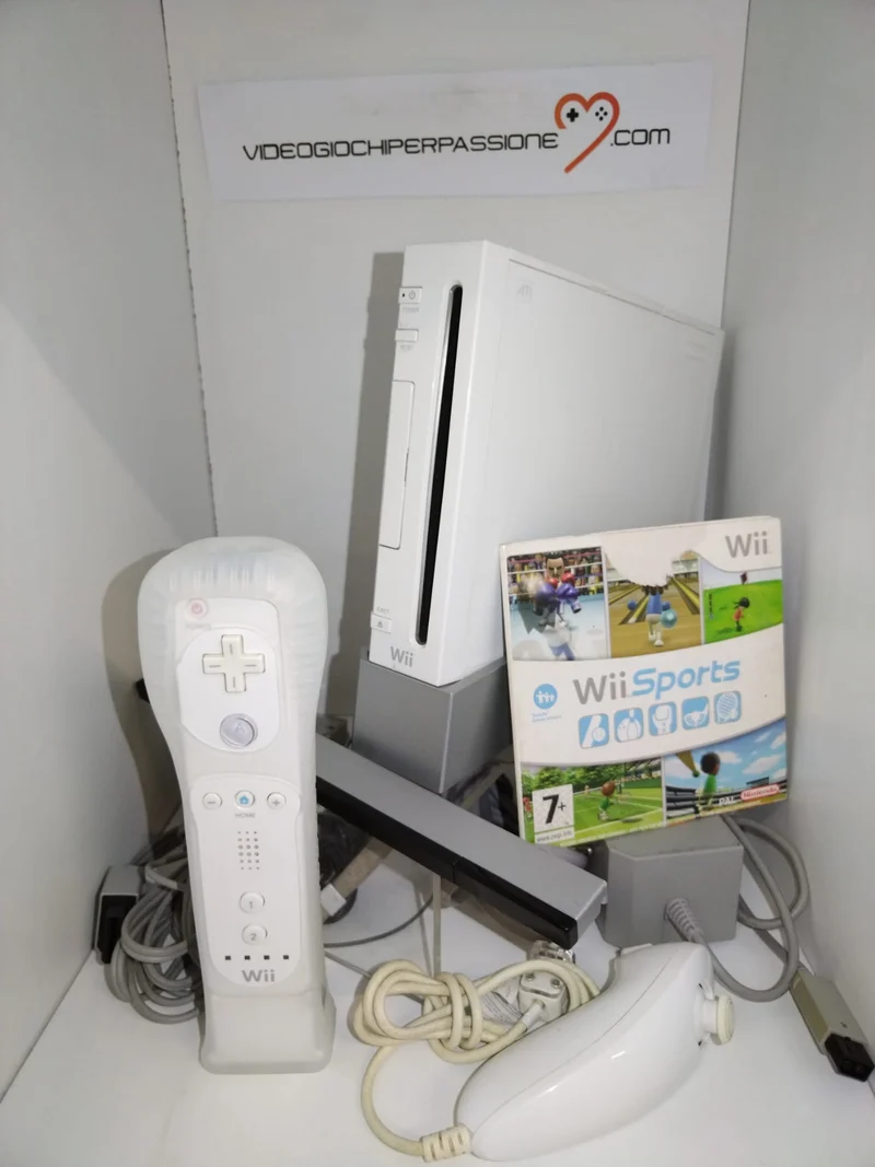 CONSOLE WII PRIMA SERIE (1CONTROLLER ORIGINALI+WII SPORTS)USATO GARANTITO-SENZA SCATOLA