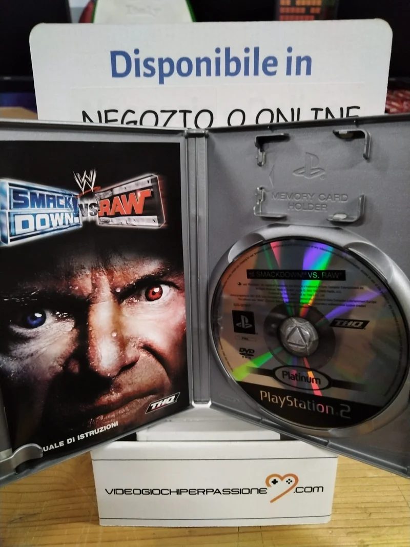 SMACK DOWN ! VS RAW PS2 (versione italiana)(usato)