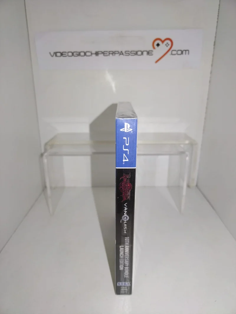 Bayonetta & Vanquish 10th Anniversary Bundle Playstation 4 - STEELBOOK INCLUSA (versione italiana)