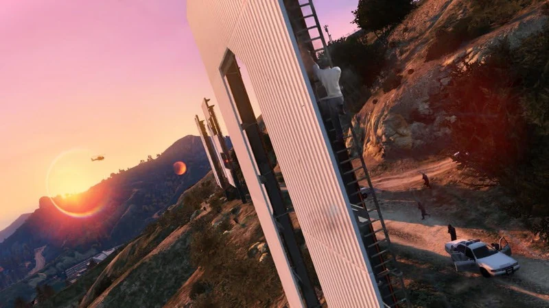 Grand Theft Auto V – Xbox 360 Open World Action Game