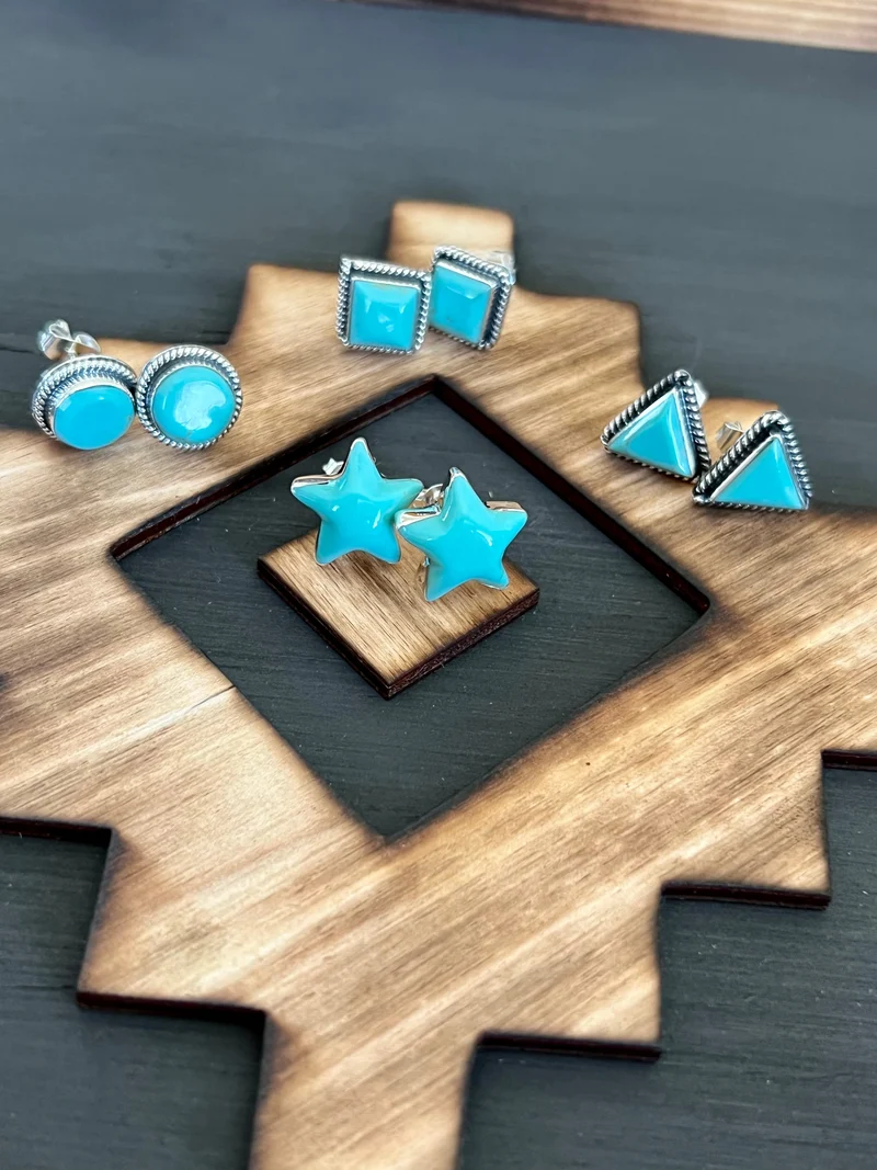 Turquoise Simple Stud Earrings