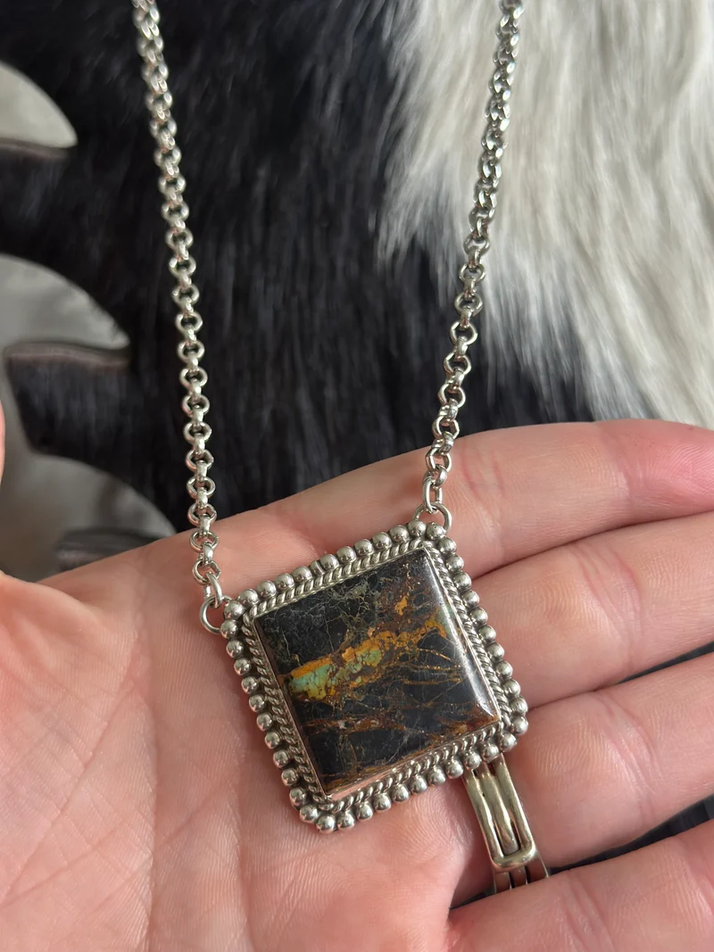 Blackjack Square Bar Necklace