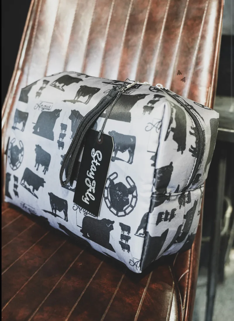 Handy Traveler Bag - Angus