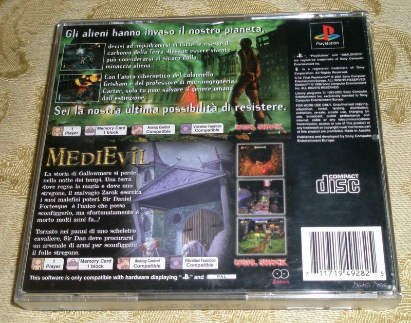 C-12:FINAL RESISTANCE - MEDIEVIL PS1 (versione italiana)(2 giochi)