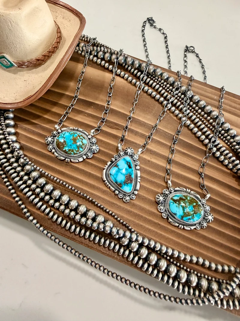 Daniel Benally Navajo Made Turquoise Stone Necklace