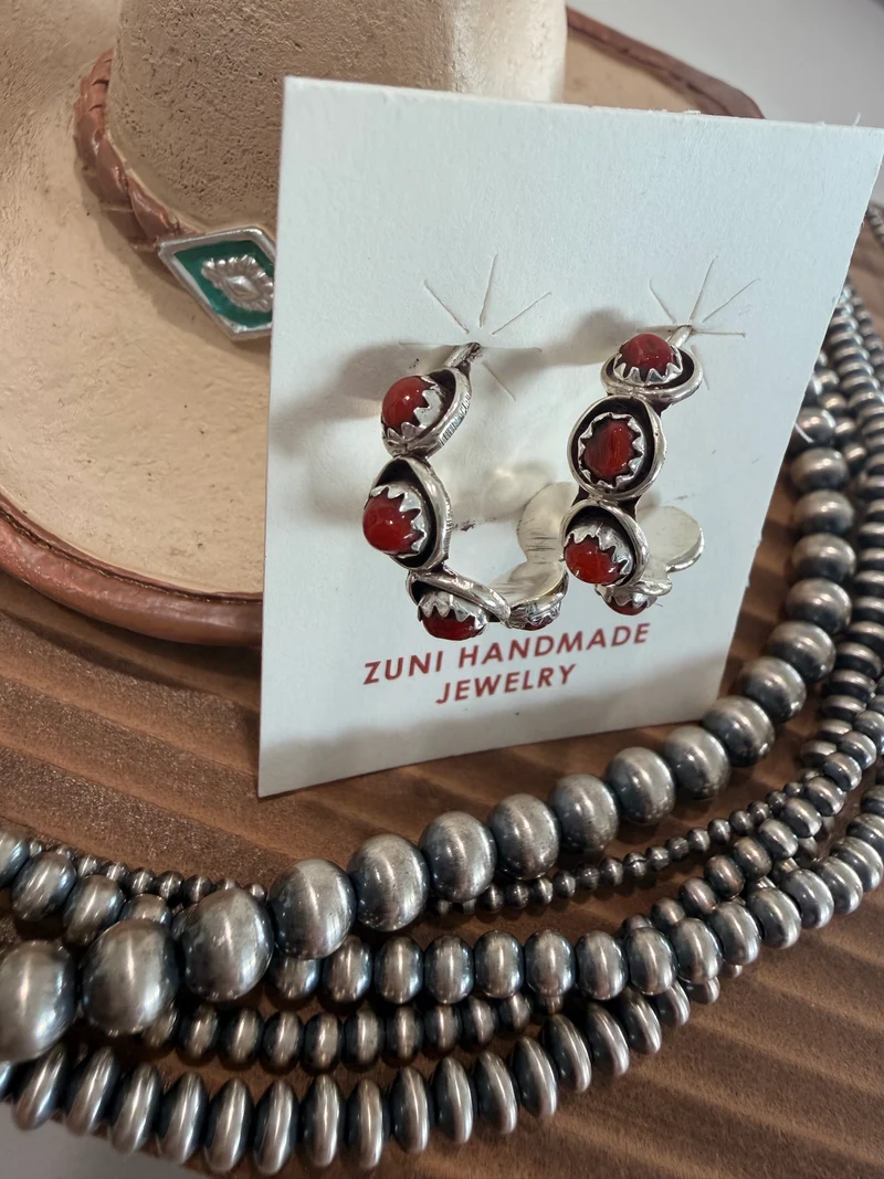 Zuni 1” Hoop Earrings