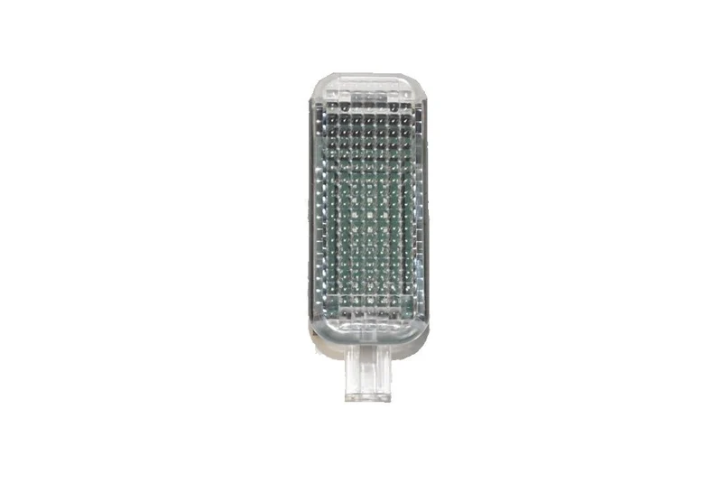 NEUE OE LED TÜRINNENLEUCHTE SKODA AUDI A1 A3 A8 Q3 Q5 TT R8 VW PASSAT B7 CC 8J0947409