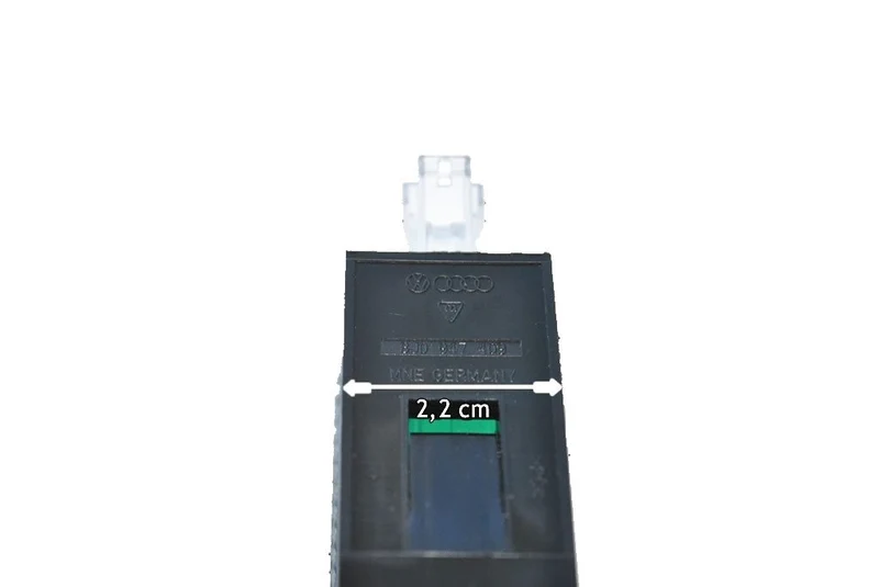 NEUE OE LED TÜRINNENLEUCHTE SKODA AUDI A1 A3 A8 Q3 Q5 TT R8 VW PASSAT B7 CC 8J0947409