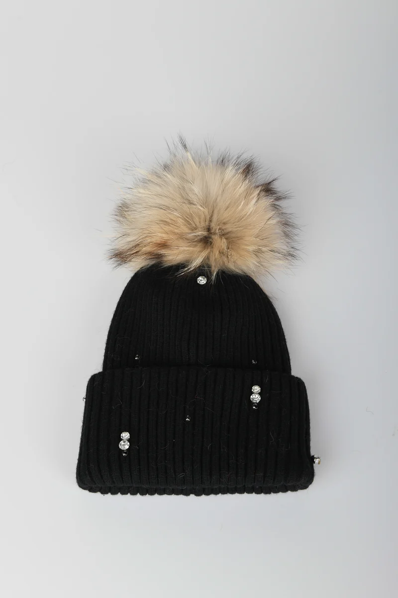Berretto con strass e pompon
