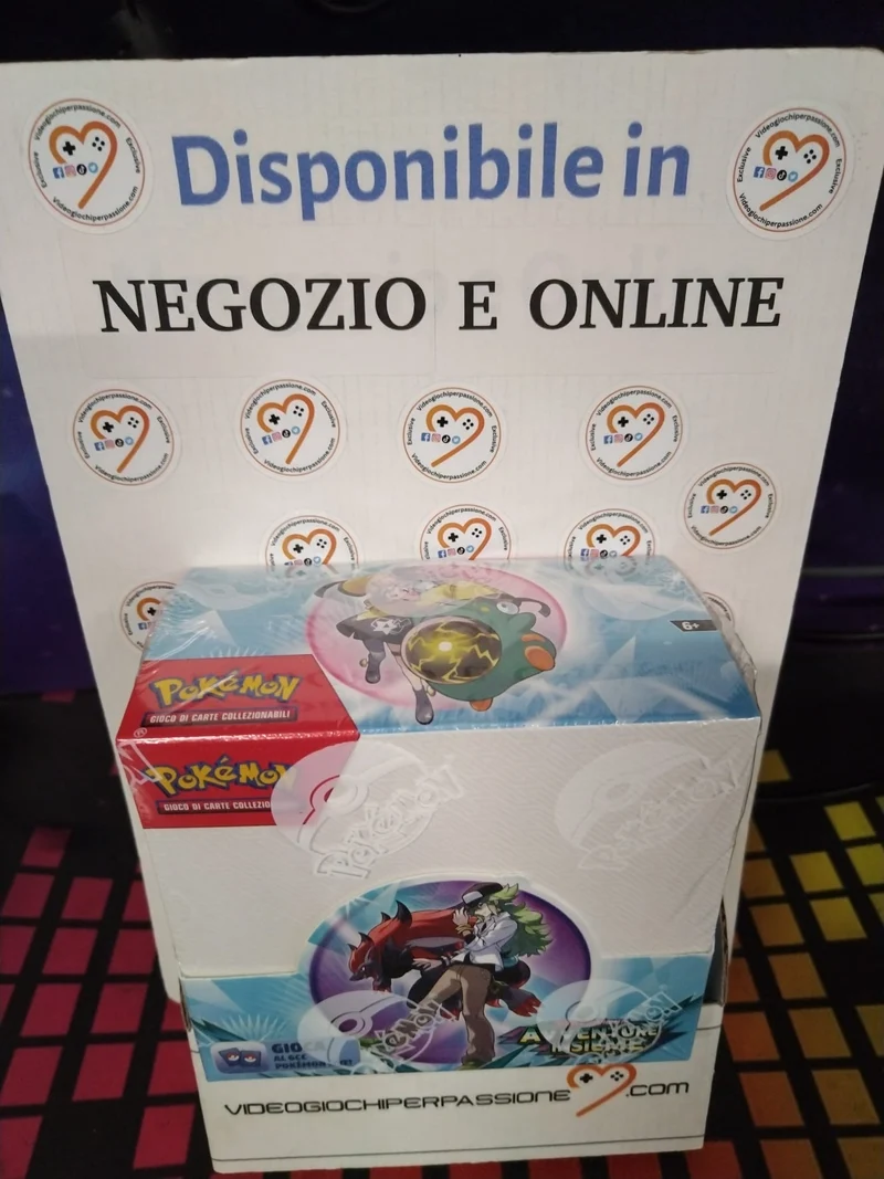 Pokémon GCC: Scarlatto e Violetto - Avventure Insieme, contiene 36 buste di espansione, edizione in italiano.
